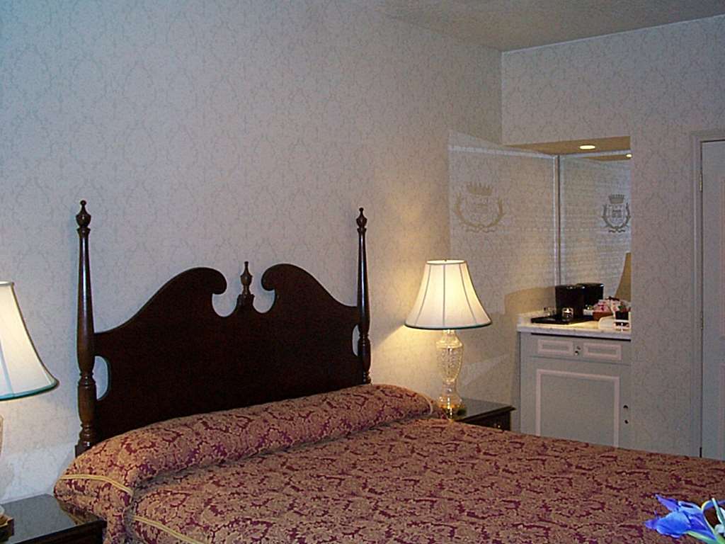 Carlyle Hotel Campbell Ruang foto